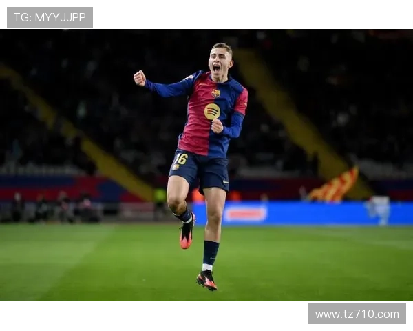 西甲巴萨6-0大胜 三人双响拉菲尼亚费尔明莱万齐爆发